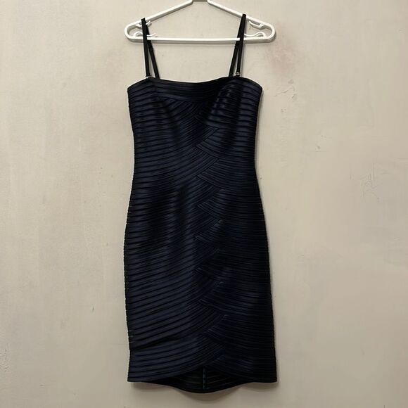 BCBGMAXAZRIA deep blue fitted spaghetti strap cocktail dress Size 4 EUC - Picture 1 of 12